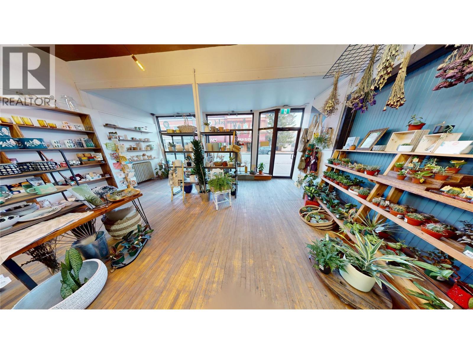 421C 2Nd Avenue, Fernie, BC