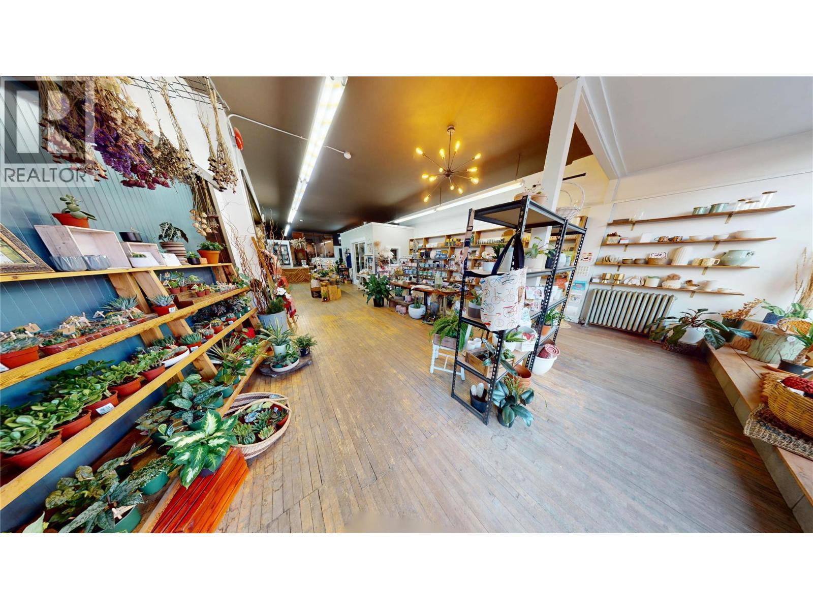 421C 2Nd Avenue, Fernie, BC