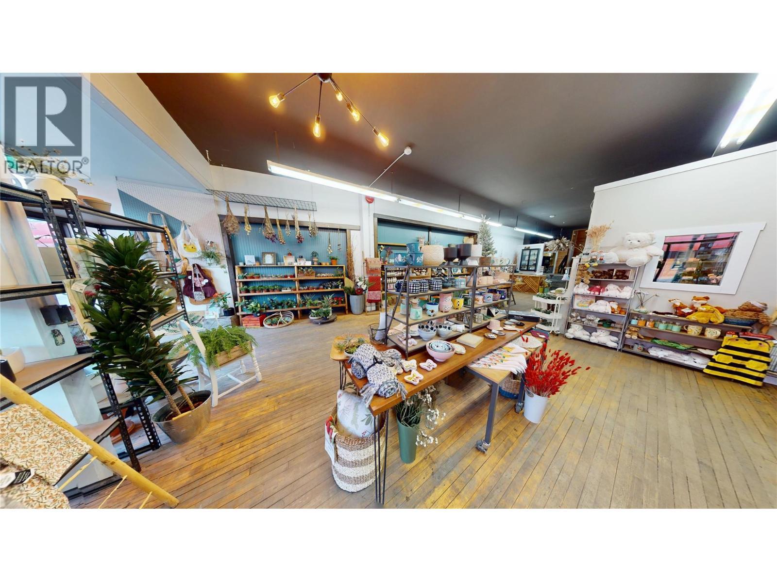 421C 2Nd Avenue, Fernie, BC