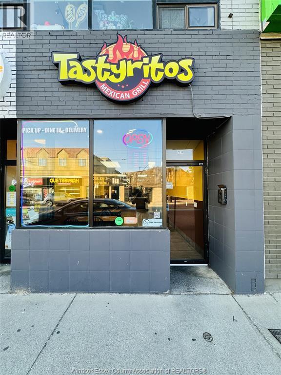 2130 Wyandotte Street West, Windsor, ON