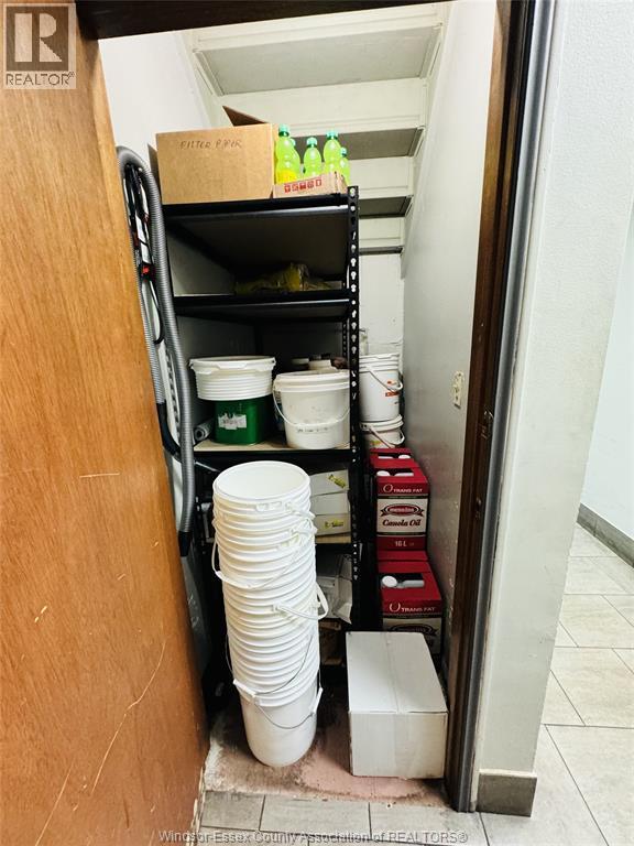 2130 Wyandotte Street West, Windsor, ON