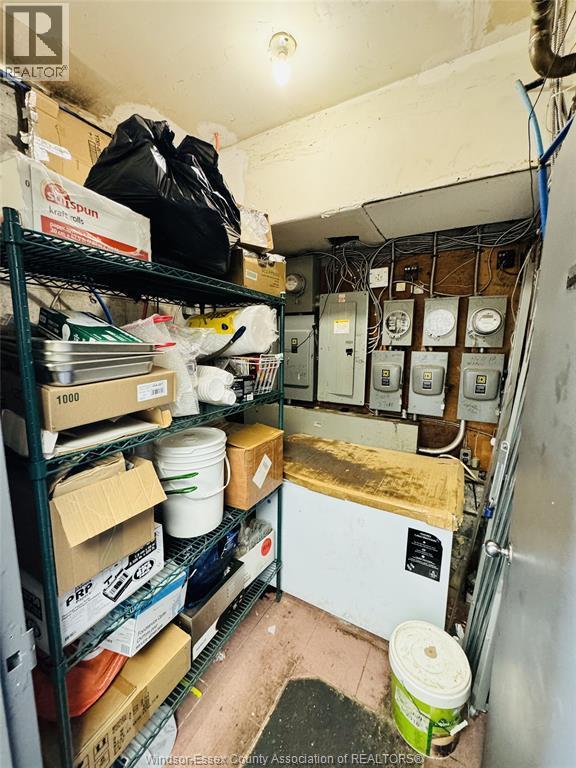 2130 Wyandotte Street West, Windsor, ON