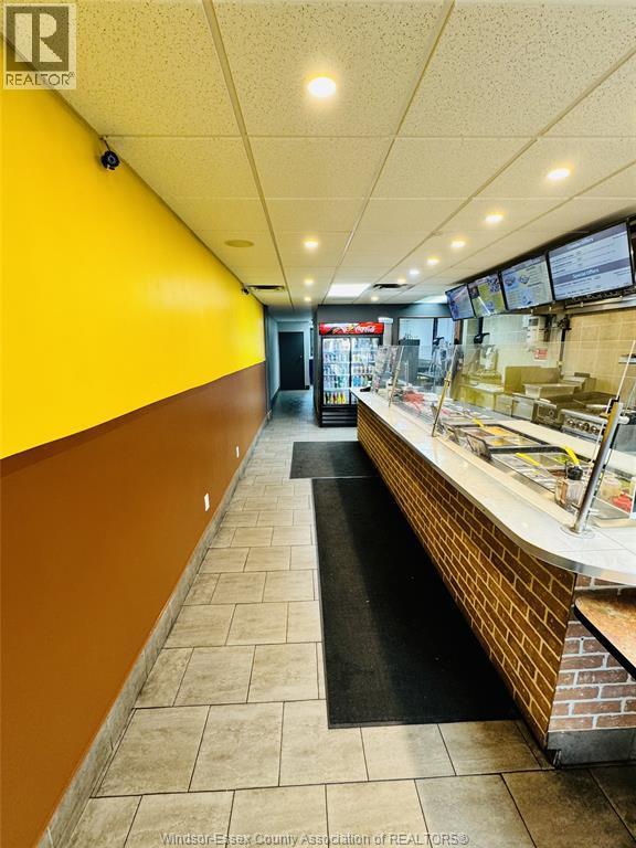 2130 Wyandotte Street West, Windsor, ON