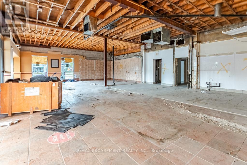 434 Plains Road E, Burlington, ON