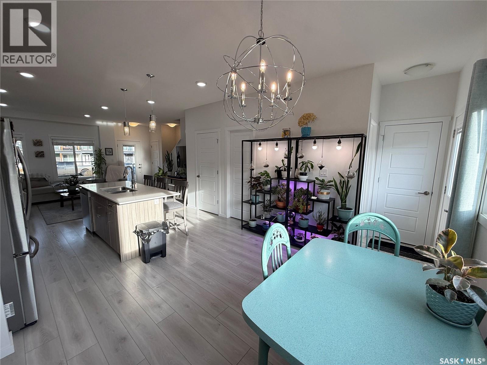 4226 Brighton Circle, Saskatoon, SK - Indoor Photo Showing Dining Room