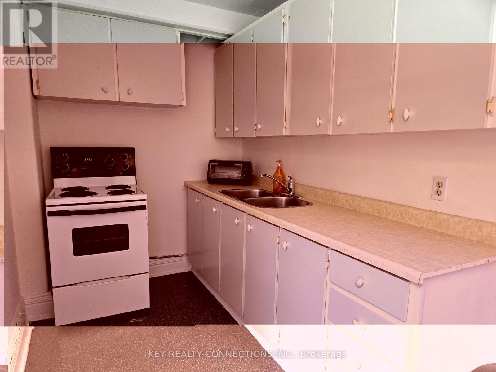 2nd floor kitchen - 208 King Street E, Kingston, ON - Indoor Photo Showing Kitchen With Double Sink