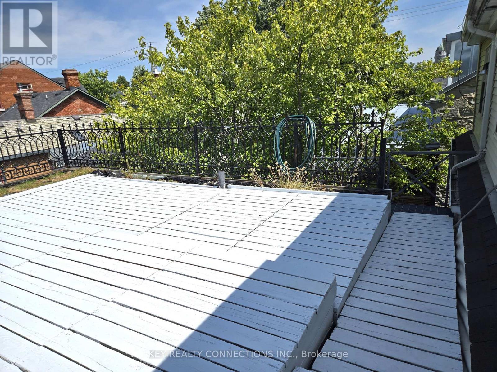 3rd floor accessory unit-Deck - 208 King Street E, Kingston, ON - Outdoor