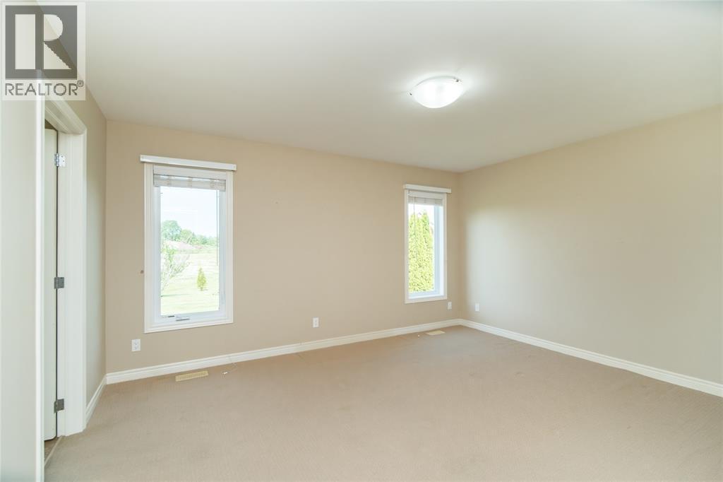 1940 London Line Unit# 207, Sarnia, ON - Indoor Photo Showing Other Room