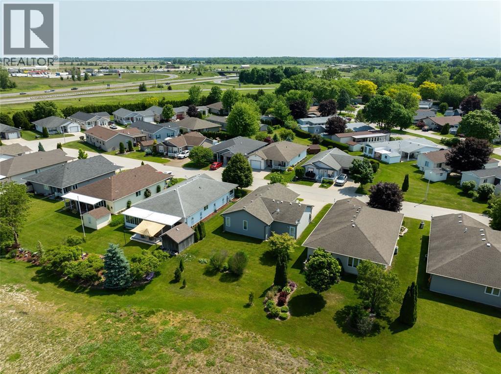 1940 London Line Unit# 207, Sarnia, ON - Outdoor With View