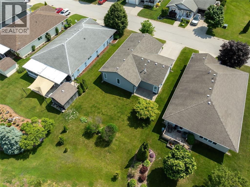 1940 London Line Unit# 207, Sarnia, ON - Outdoor With View