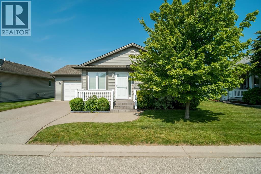 1940 London Line Unit# 207, Sarnia, ON - Outdoor