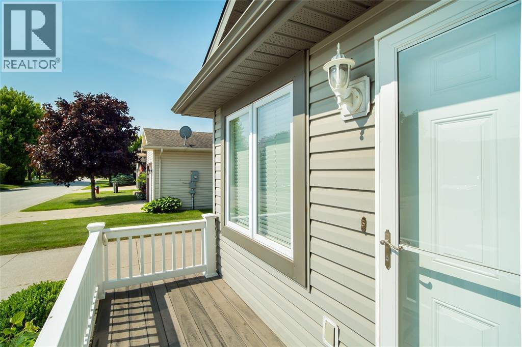 1940 London Line Unit# 207, Sarnia, ON - Outdoor With Deck Patio Veranda With Exterior
