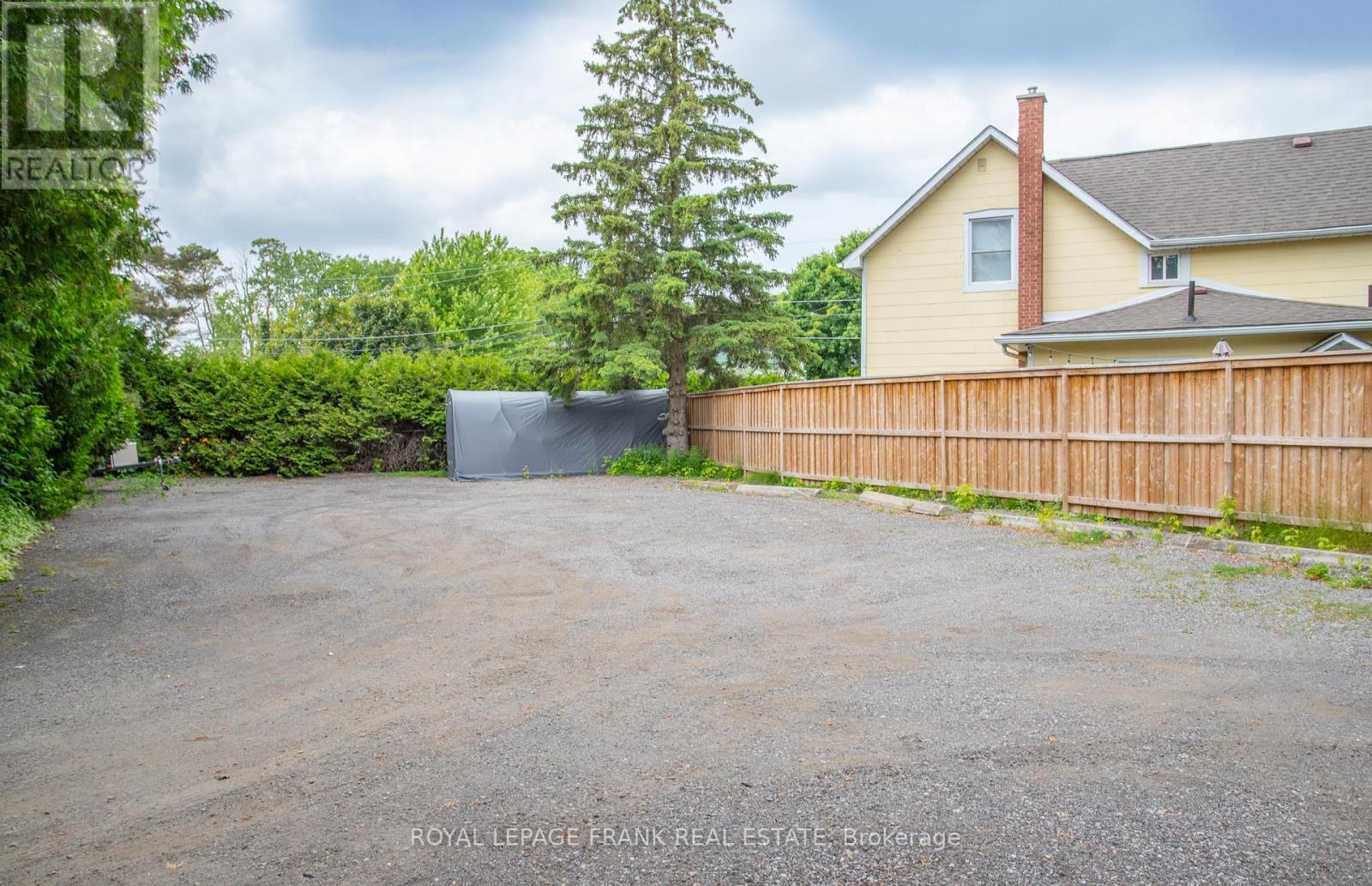 25 Wilbur Avenue, Scugog (Port Perry), ON