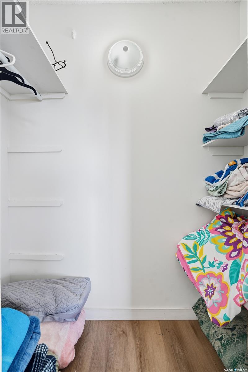 306 31 Rodenbush Drive, Regina, SK - Indoor With Storage