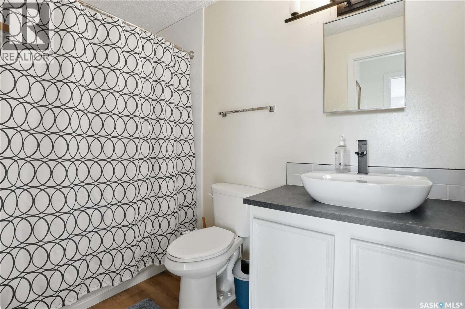 306 31 Rodenbush Drive, Regina, SK - Indoor Photo Showing Bathroom