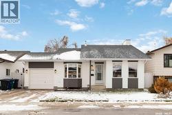434 Nemeiben ROAD Saskatoon, SK S7J 4Z6
