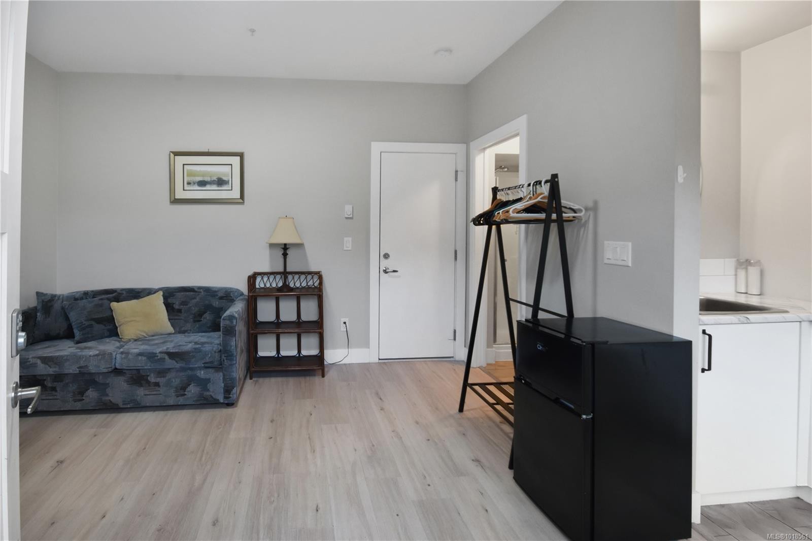 101-253 Victoria Rd, Nanaimo, BC