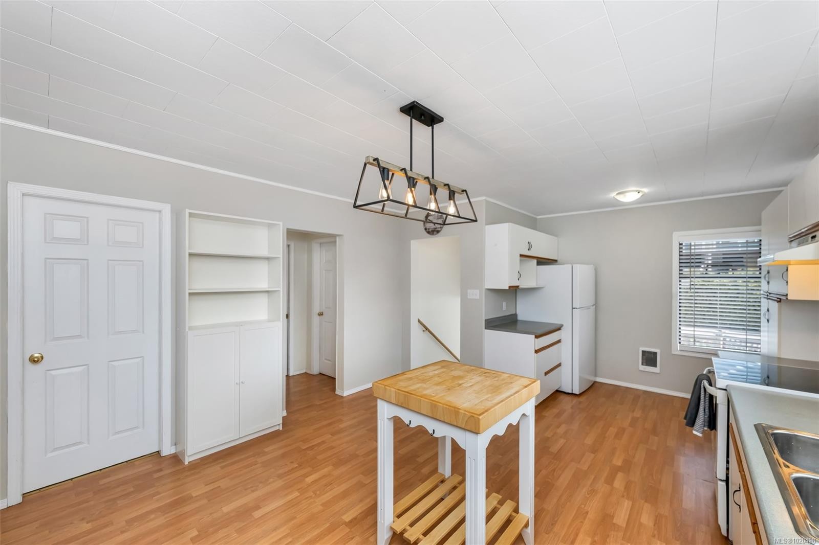 10684 Alder Cres, Youbou, BC