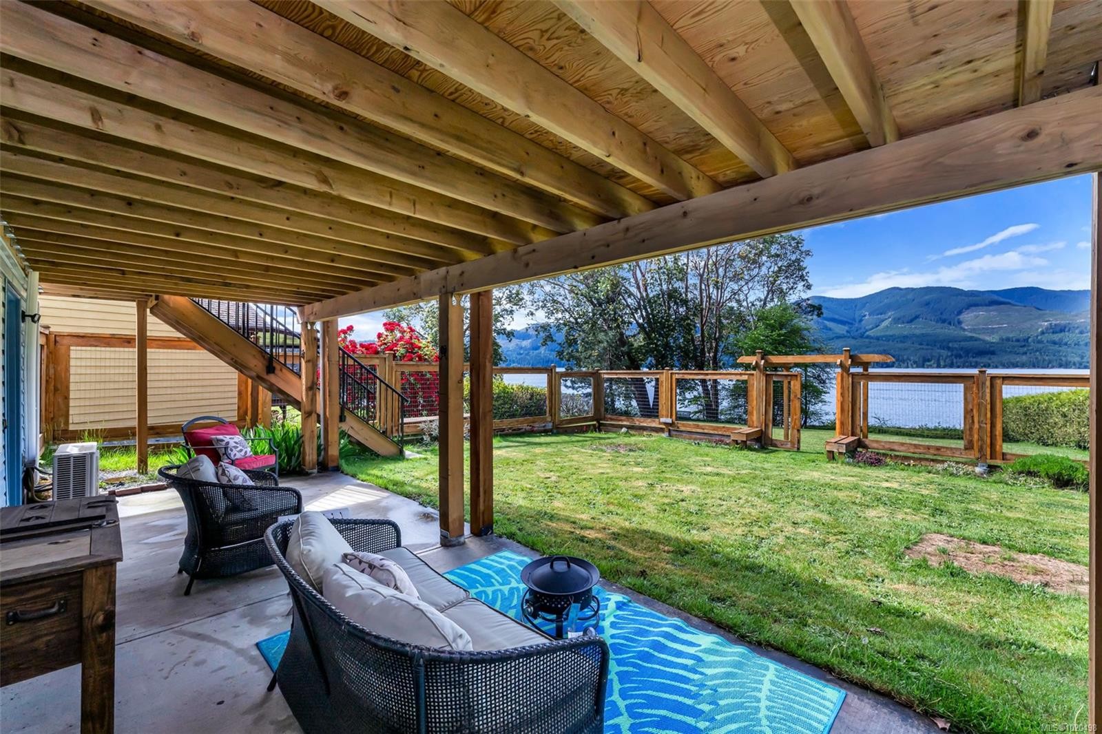 10684 Alder Cres, Youbou, BC