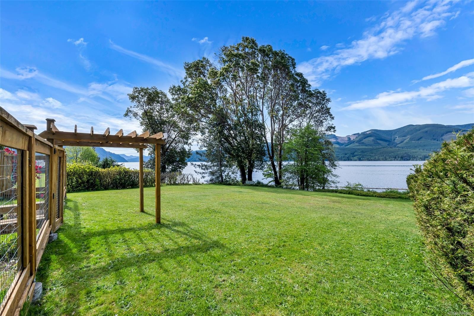 10684 Alder Cres, Youbou, BC