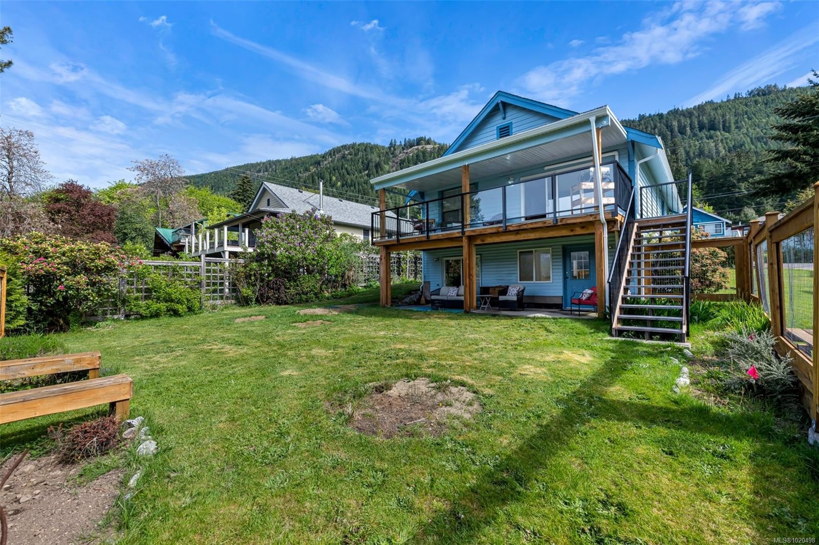 10684 Alder Cres, Youbou, BC