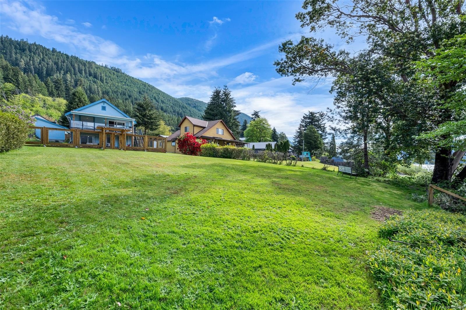 10684 Alder Cres, Youbou, BC