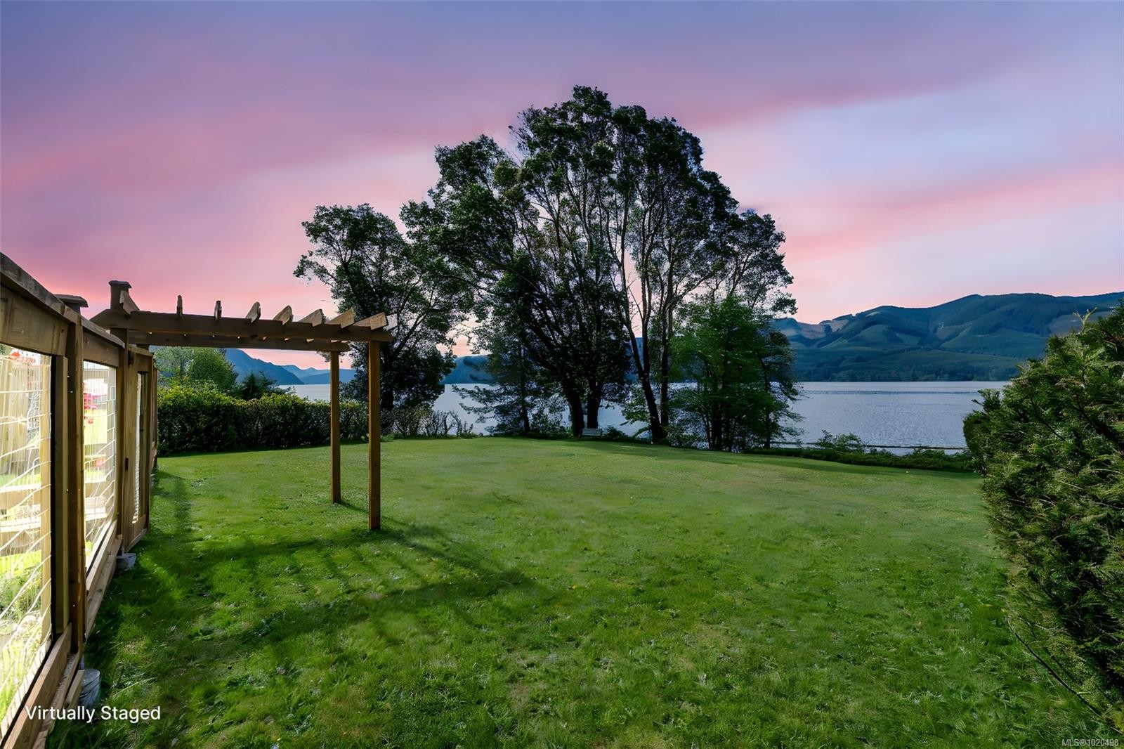 10684 Alder Cres, Youbou, BC