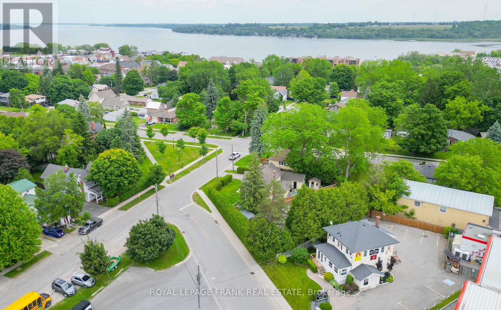 21 Wilbur Avenue, Scugog (Port Perry), ON