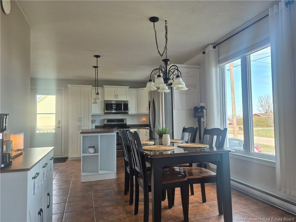 540 Rue Des Cedres, Petit-Rocher, NB