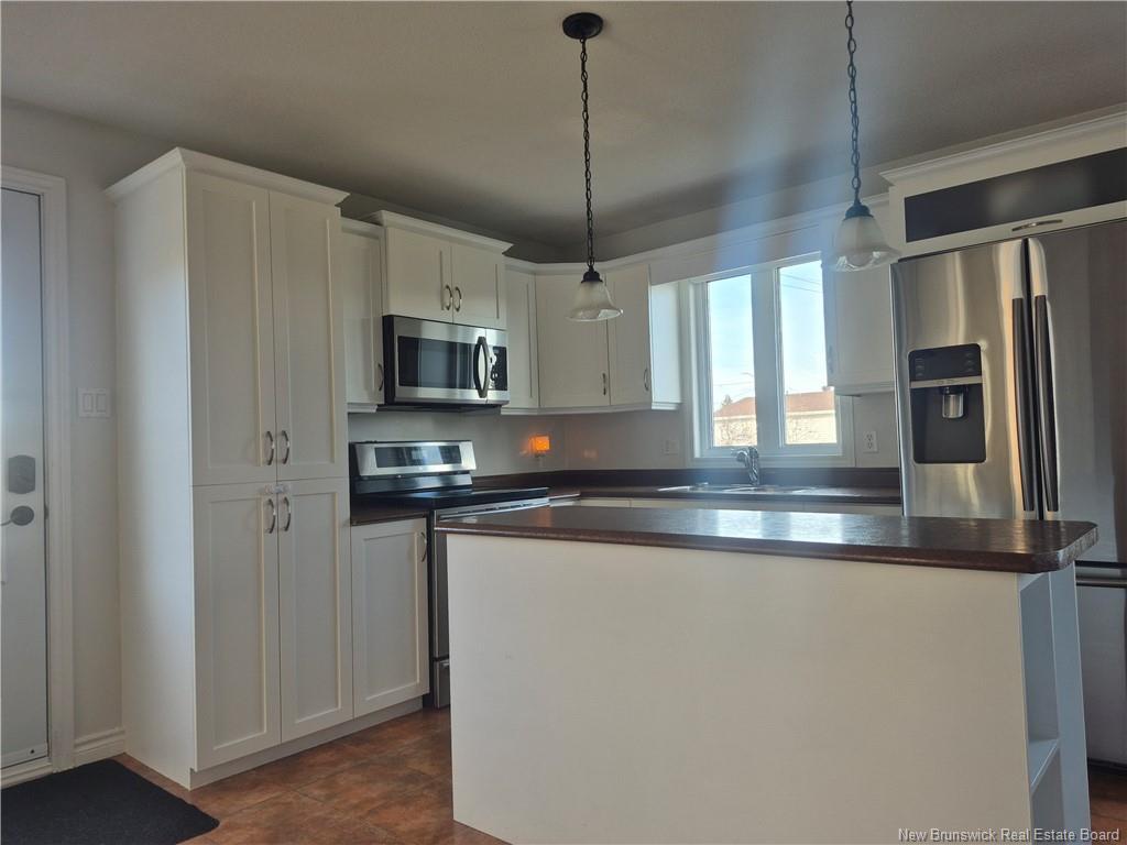 540 Rue Des Cedres, Petit-Rocher, NB