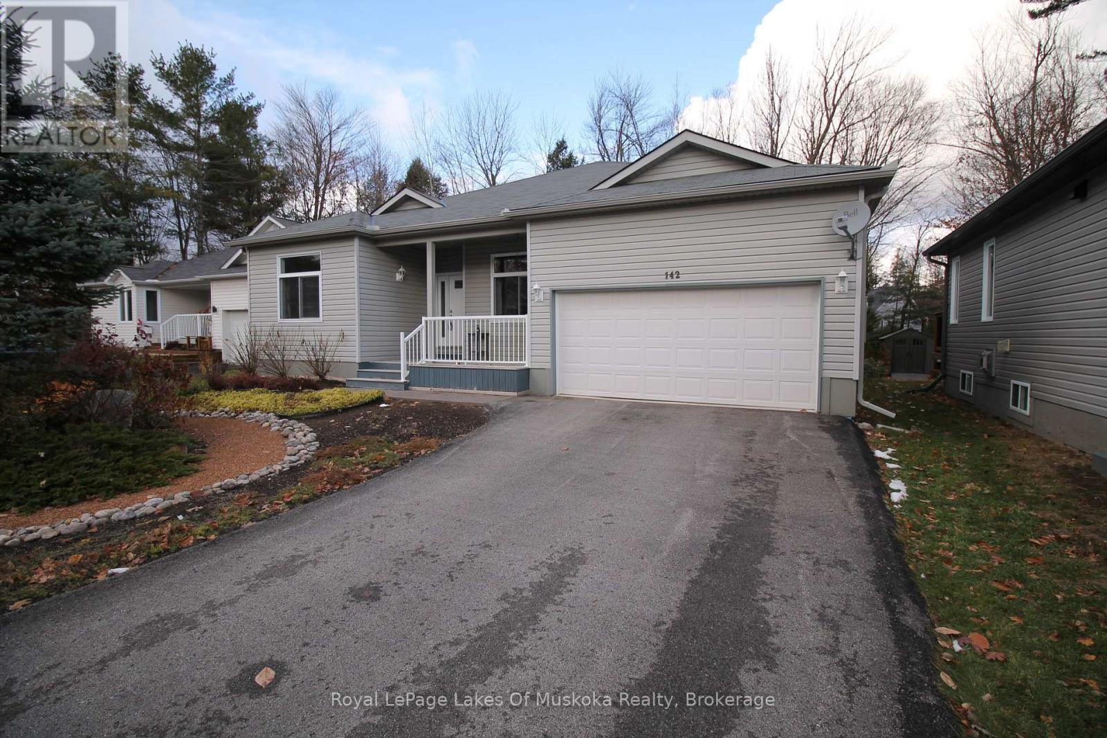 142 Pineridge Gate, Gravenhurst (Muskoka (S)), ON - Outdoor