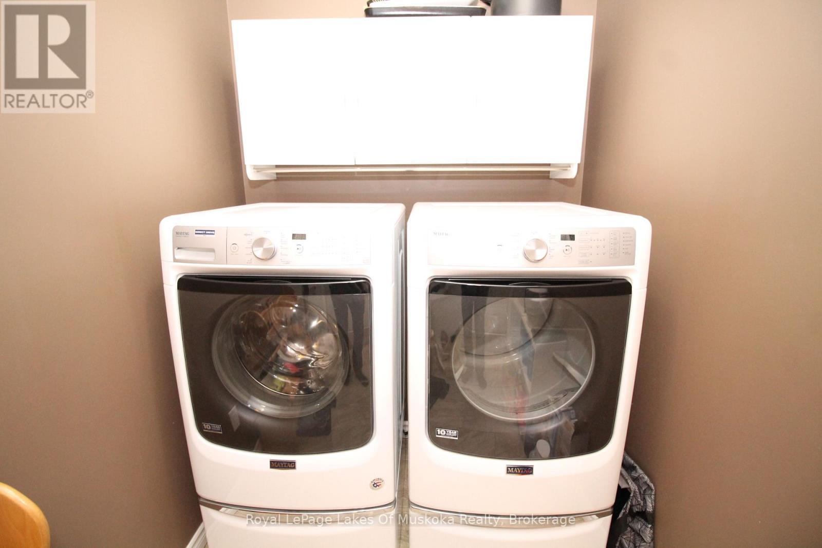 142 Pineridge Gate, Gravenhurst (Muskoka (S)), ON - Indoor Photo Showing Laundry Room