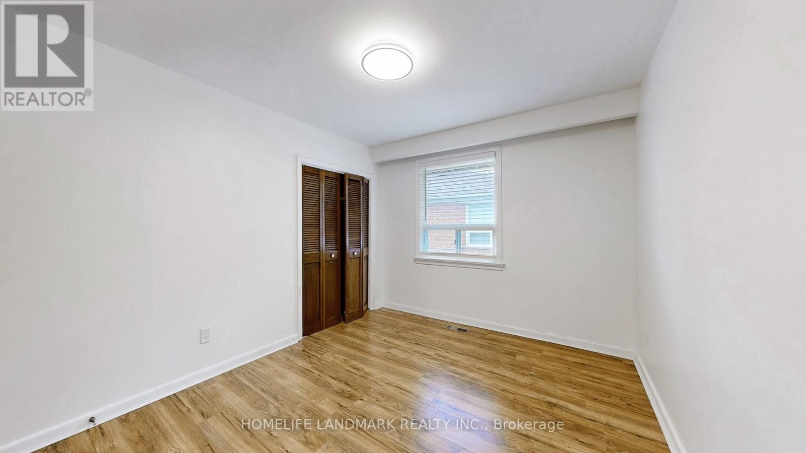 365 Osiris Drive, Richmond Hill, ON - Indoor Photo Showing Other Room