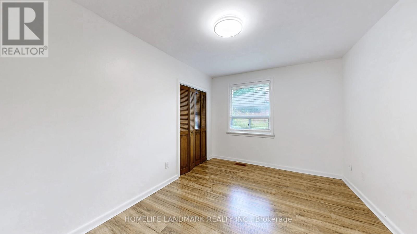 365 Osiris Drive, Richmond Hill, ON - Indoor Photo Showing Other Room