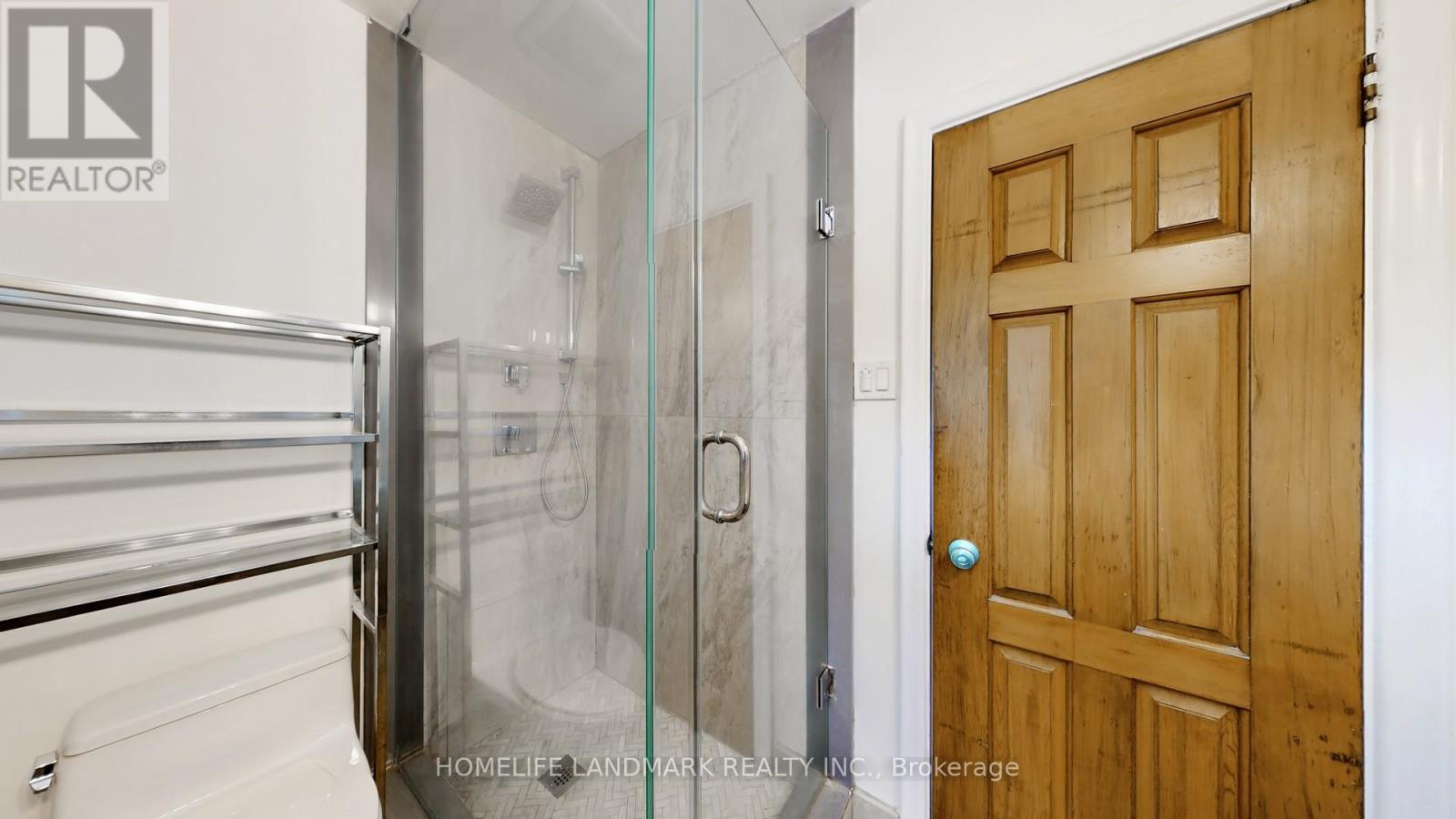 365 Osiris Drive, Richmond Hill, ON - Indoor Photo Showing Bathroom