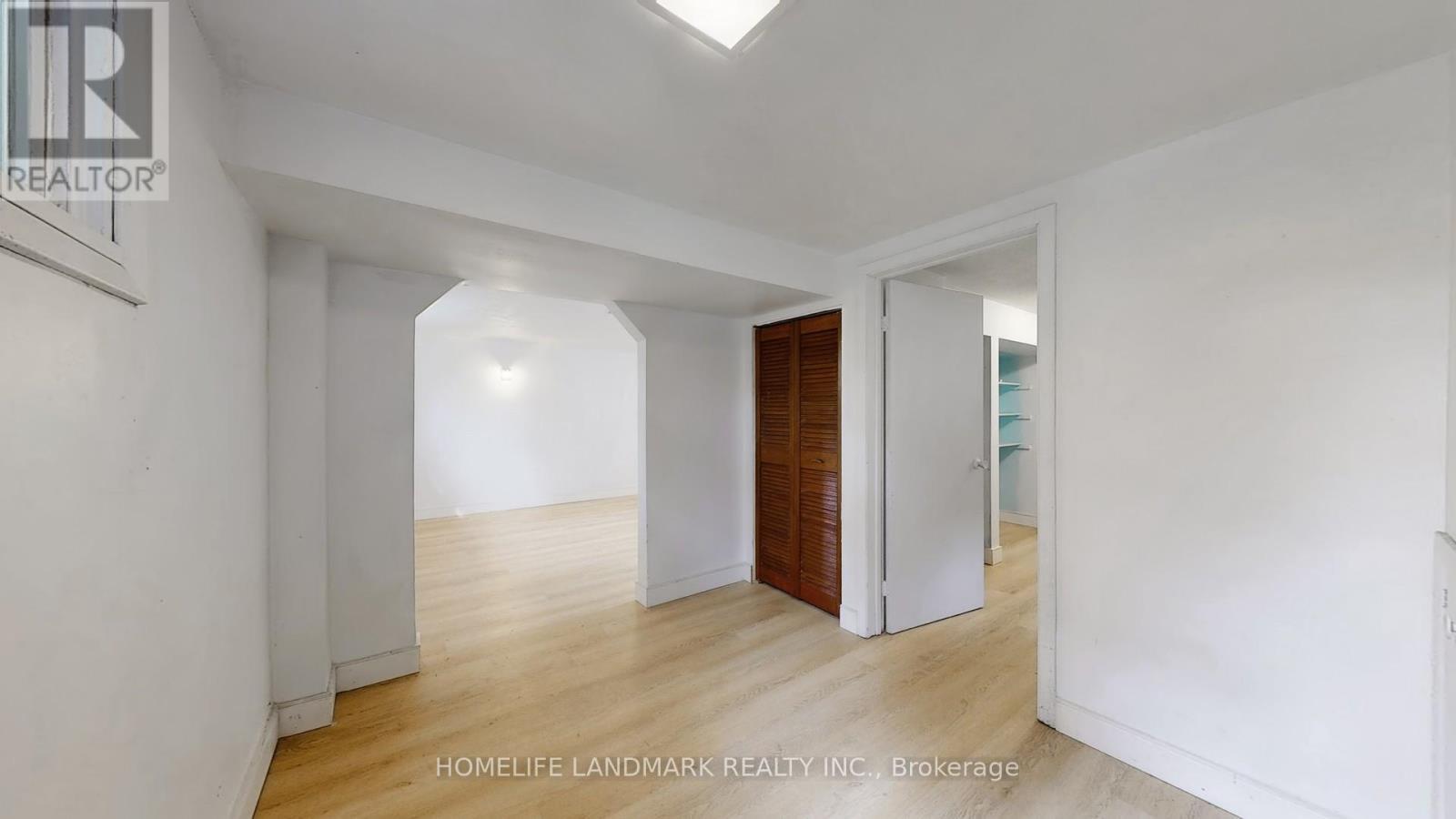 365 Osiris Drive, Richmond Hill, ON - Indoor Photo Showing Other Room