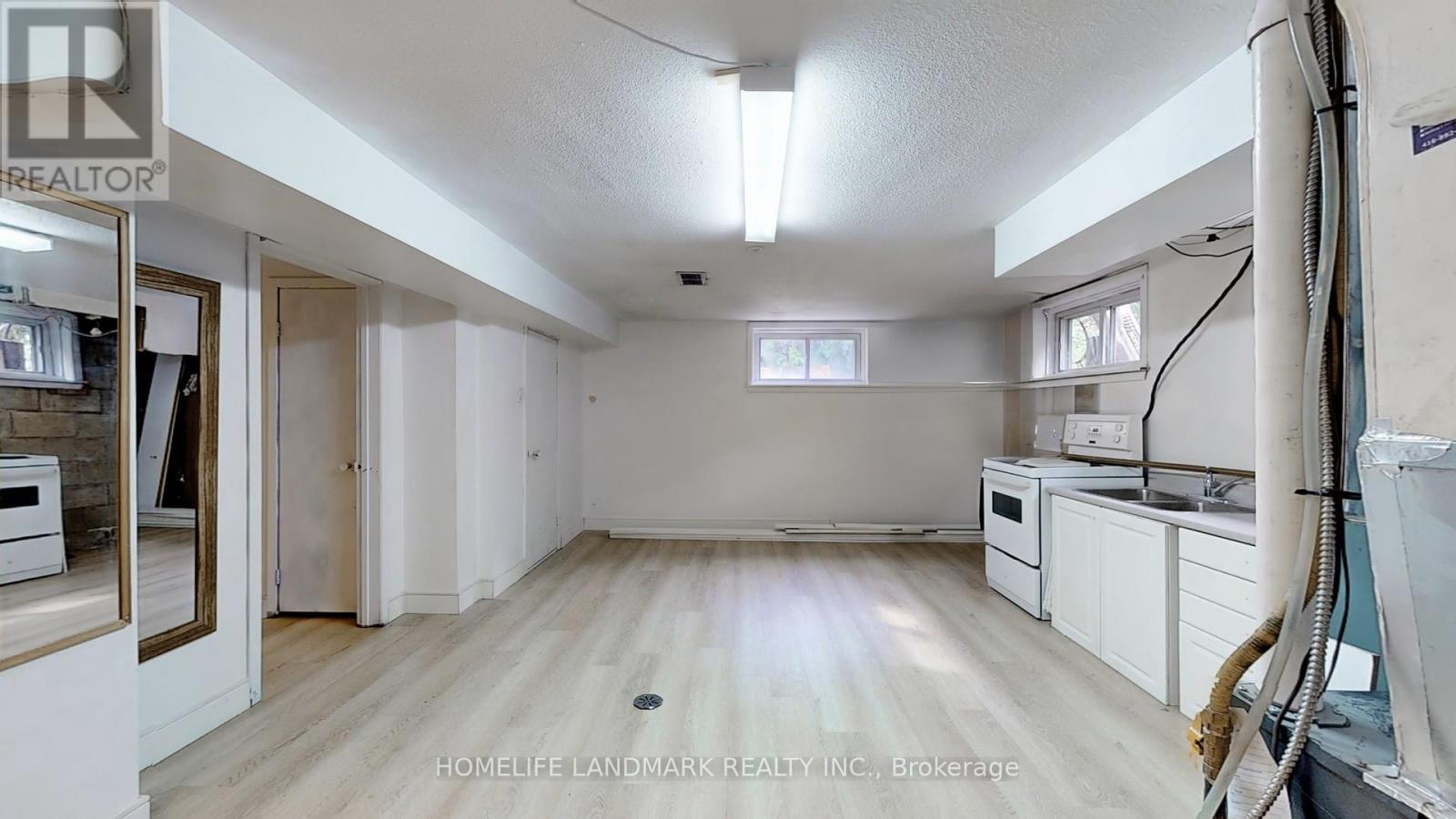 365 Osiris Drive, Richmond Hill, ON - Indoor