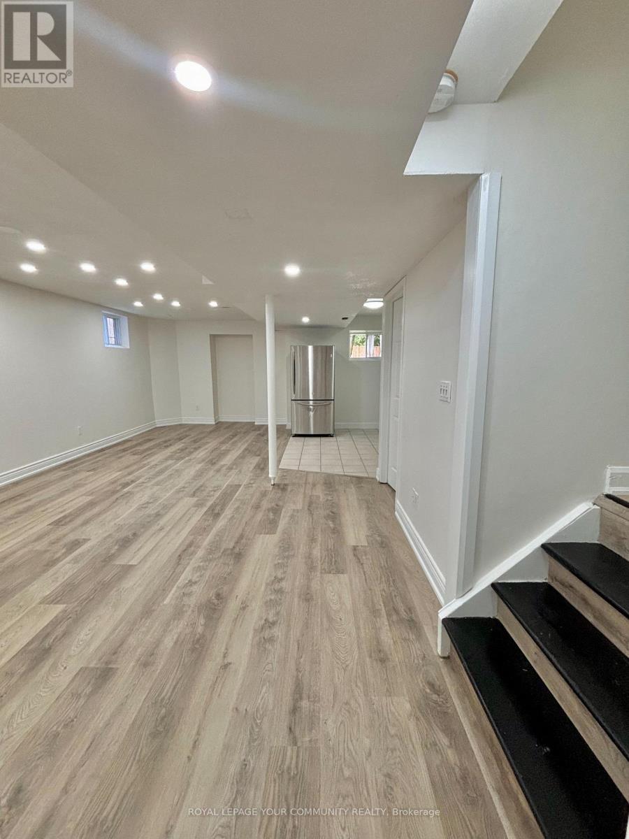 Bsmt - 36 Umbria Crescent, Vaughan, ON - Indoor