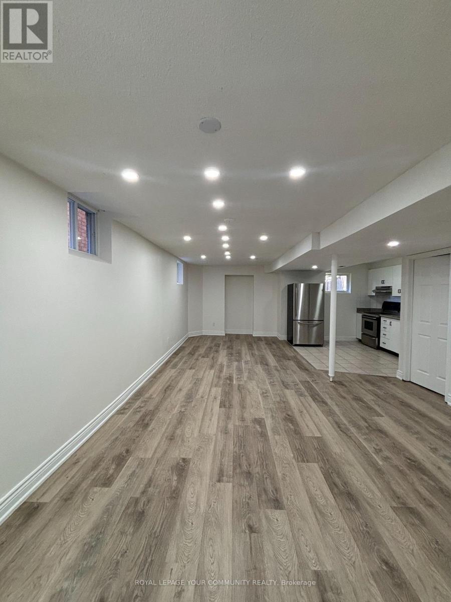 Bsmt - 36 Umbria Crescent, Vaughan, ON - Indoor