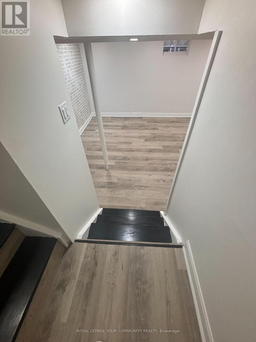 Bsmt - 36 Umbria Crescent, Vaughan, ON - Indoor Photo Showing Other Room