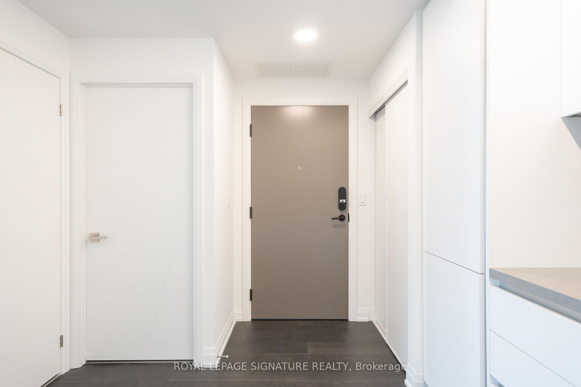 2606-4015 The Exchange N/A, Mississauga, ON - Indoor Photo Showing Other Room