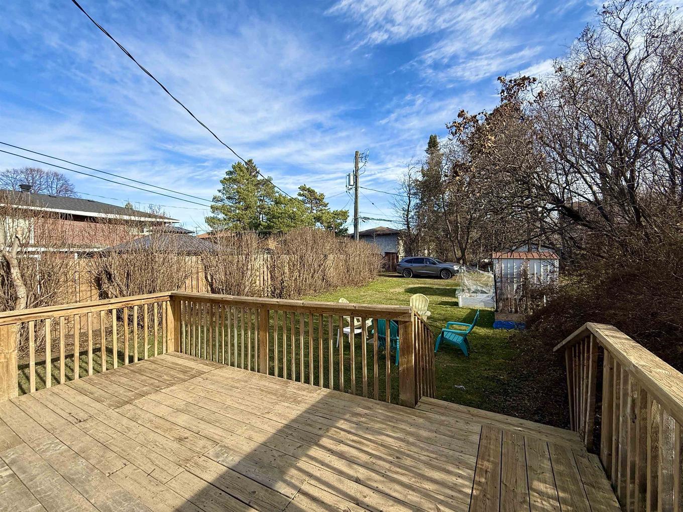 636 Vickers Street N, Thunder Bay, ON - Outdoor With Deck Patio Veranda