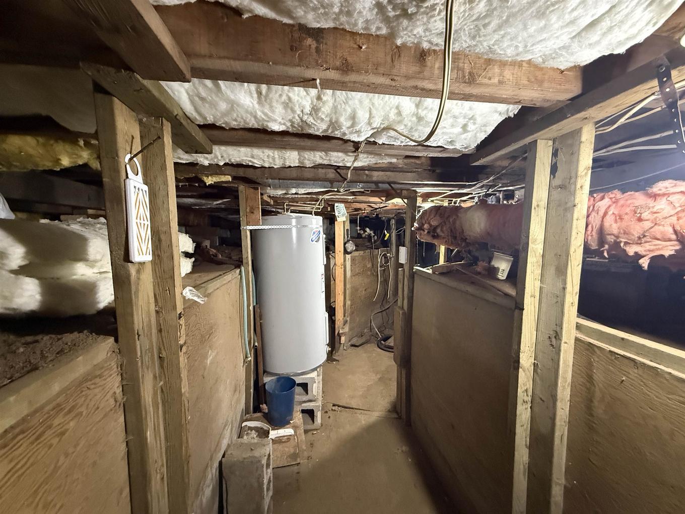 636 Vickers Street N, Thunder Bay, ON - Indoor Photo Showing Basement