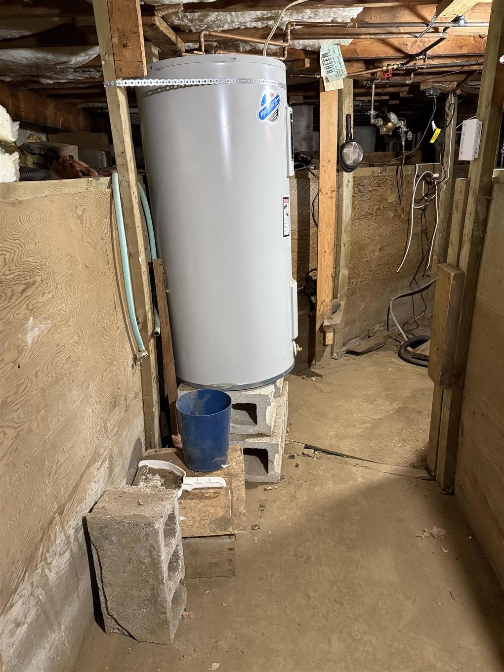 636 Vickers Street N, Thunder Bay, ON - Indoor Photo Showing Basement