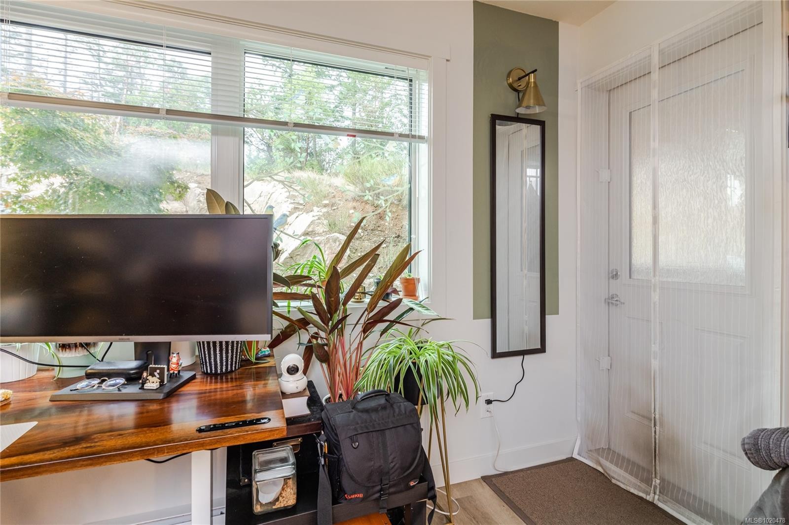 112-4820 Cedar Ridge Pl, Nanaimo, BC - Indoor Photo Showing Other Room