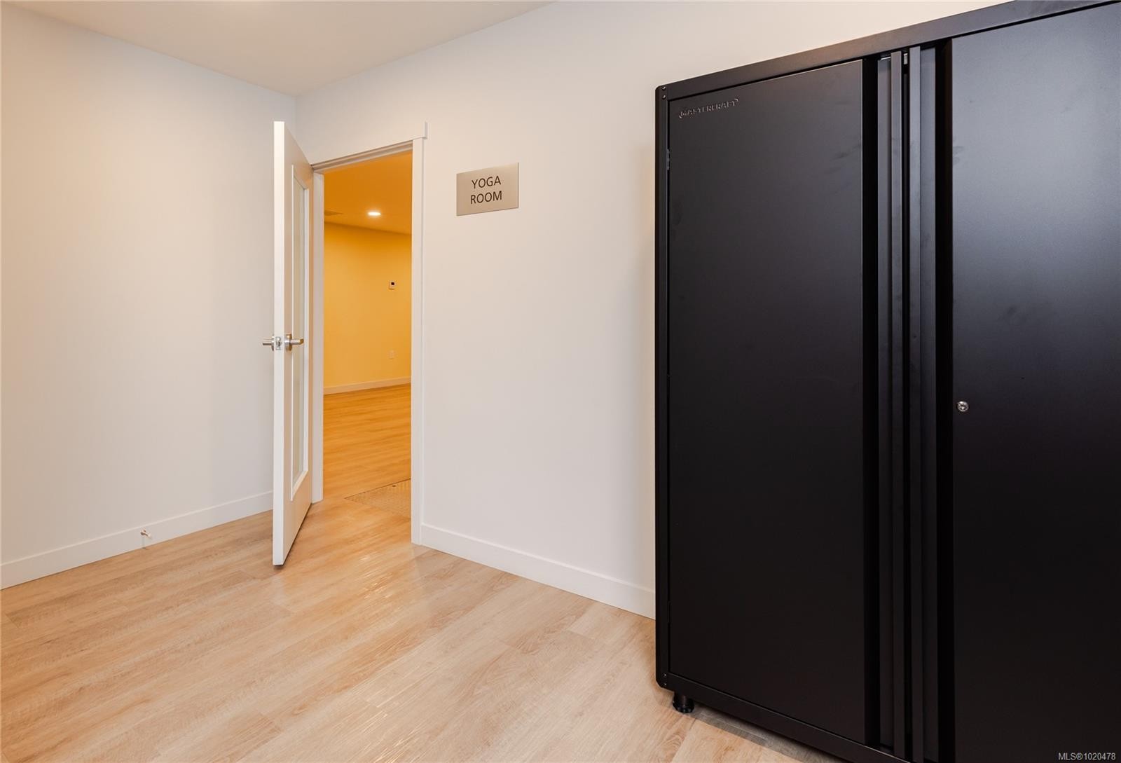 112-4820 Cedar Ridge Pl, Nanaimo, BC - Indoor Photo Showing Other Room