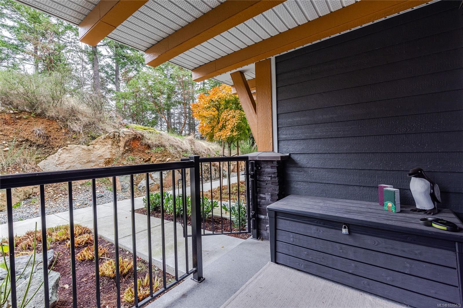 112-4820 Cedar Ridge Pl, Nanaimo, BC - Outdoor With Exterior