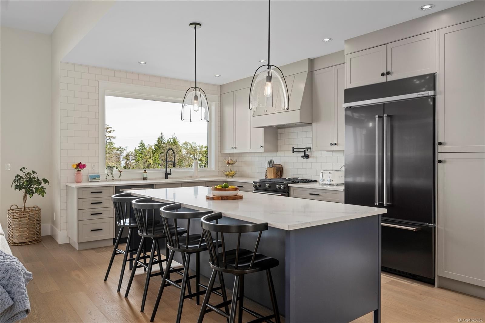 7490 Copley Ridge Dr, Lantzville, BC