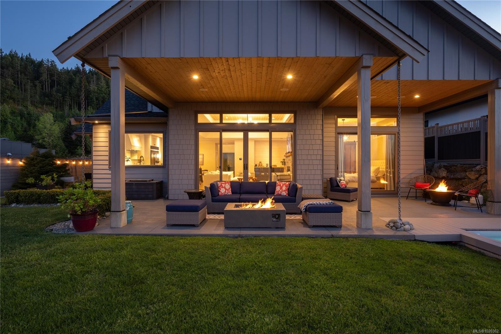 7490 Copley Ridge Dr, Lantzville, BC