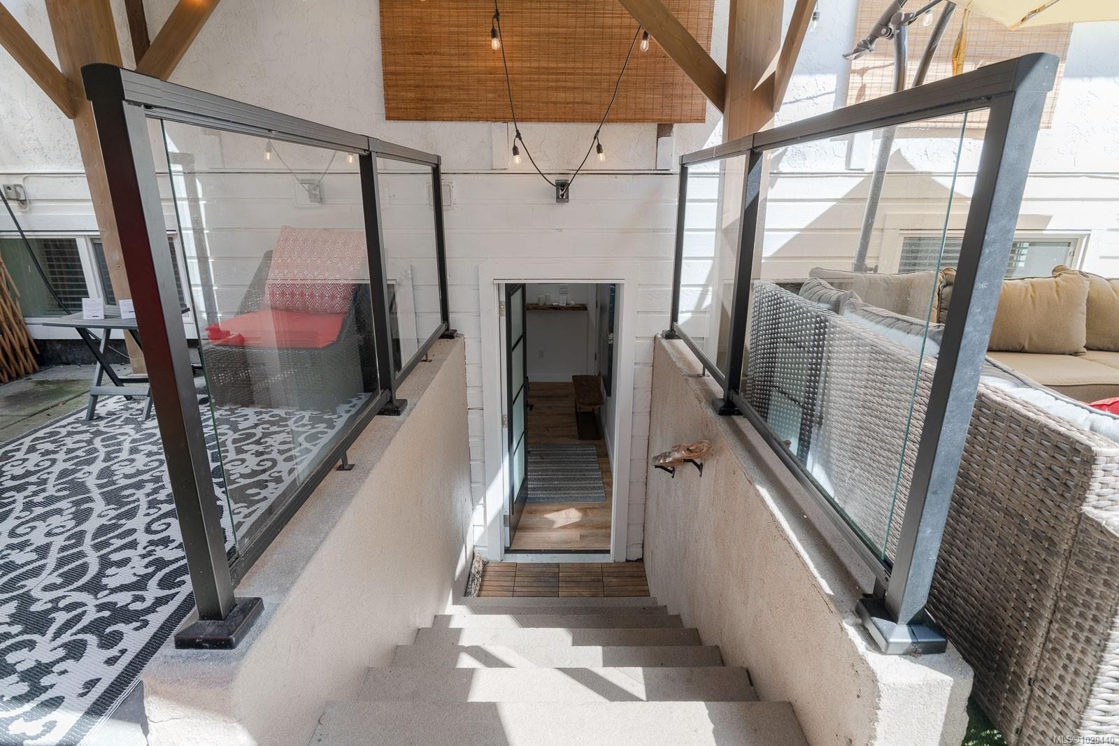 1025 Maple Lane Dr, Parksville, BC